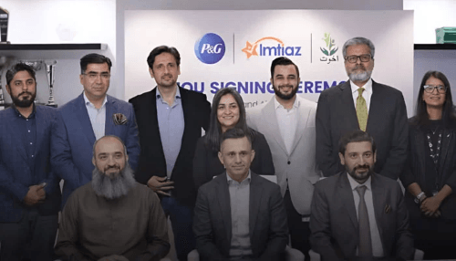 Empowering Women Micropreneurs: P&G Pakistan, Imtiaz Group, and Akhuwat Join Forces