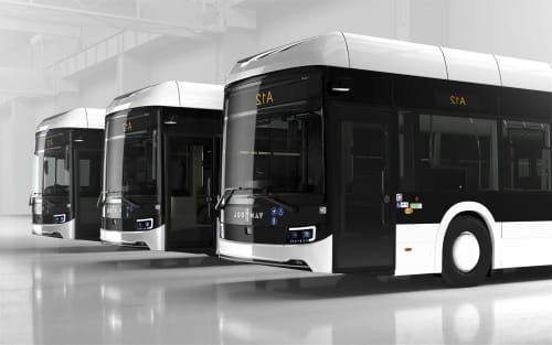 Punjab Rolls Out Electric Buses in Lahore to Cut Pollution & Costs