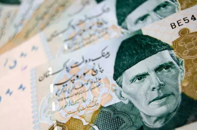 Revolutionizing Pakistan's Economy: The Rise of Blockchain and Cryptocurrencies